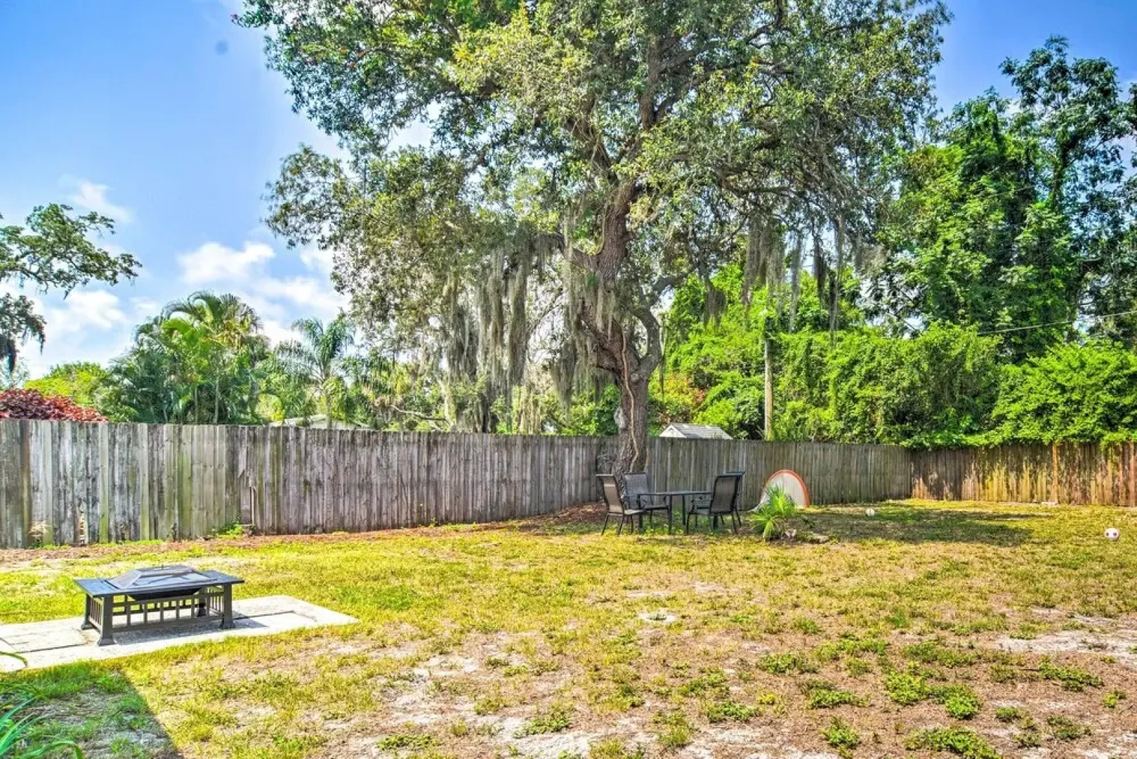 Family-friendly Clearwater Home w/ Game Room!