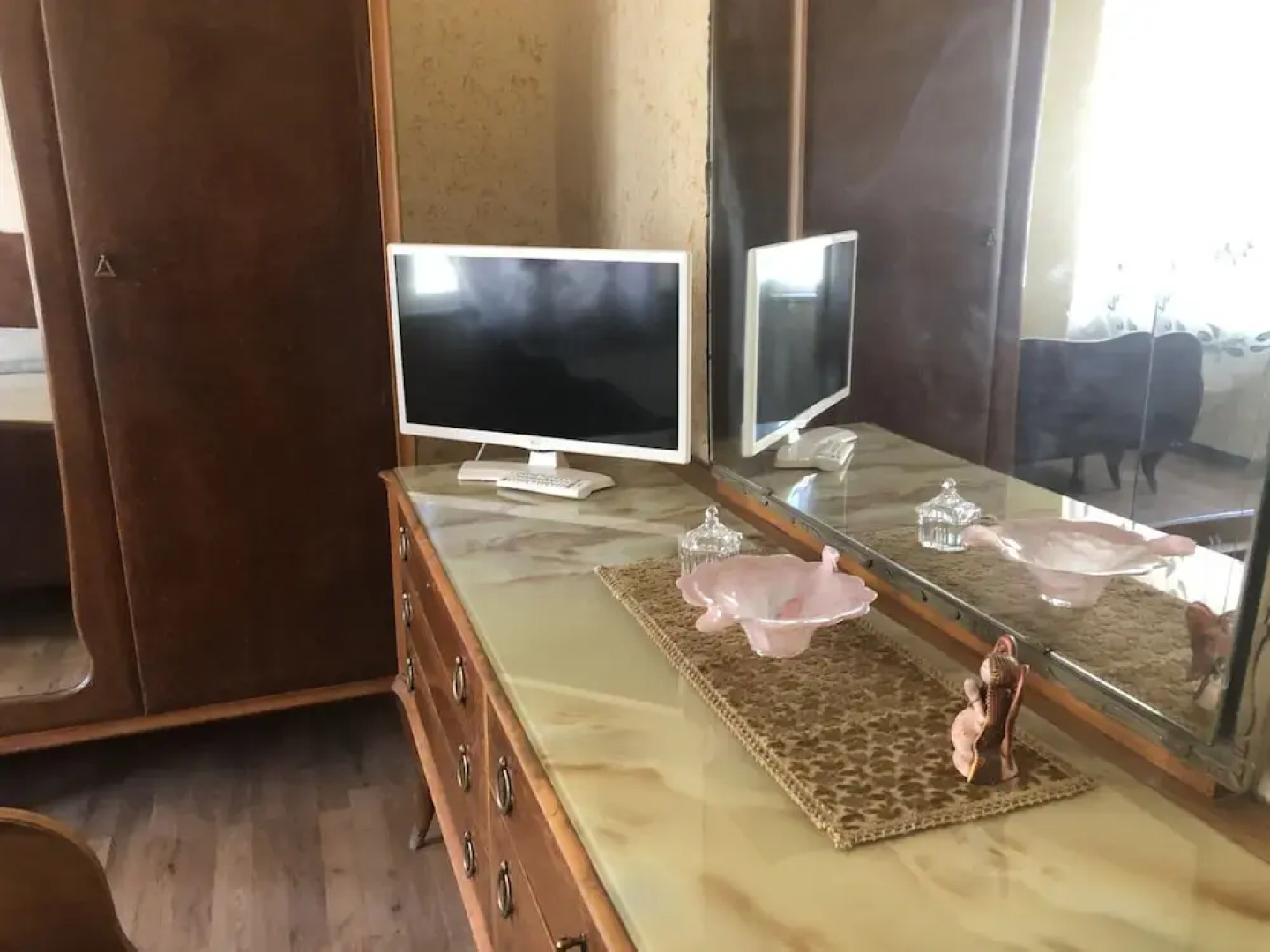 Central Apartment