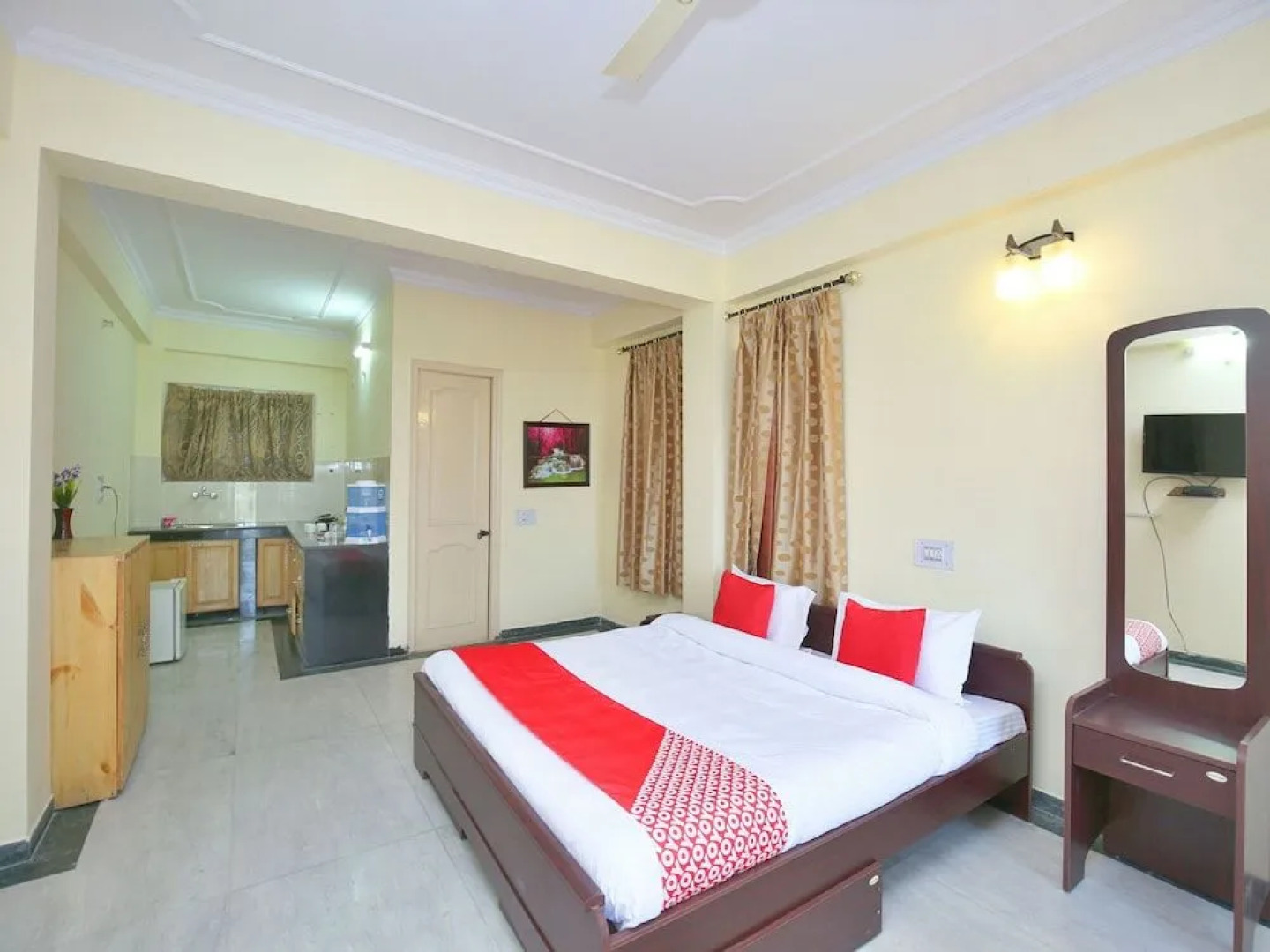 OYO 14084 Home Hill View Studio Barog