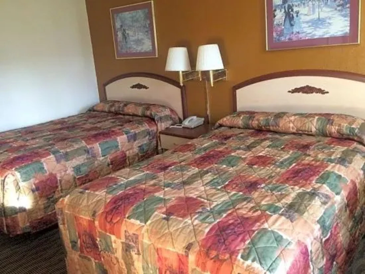 Budget Inn And Suites