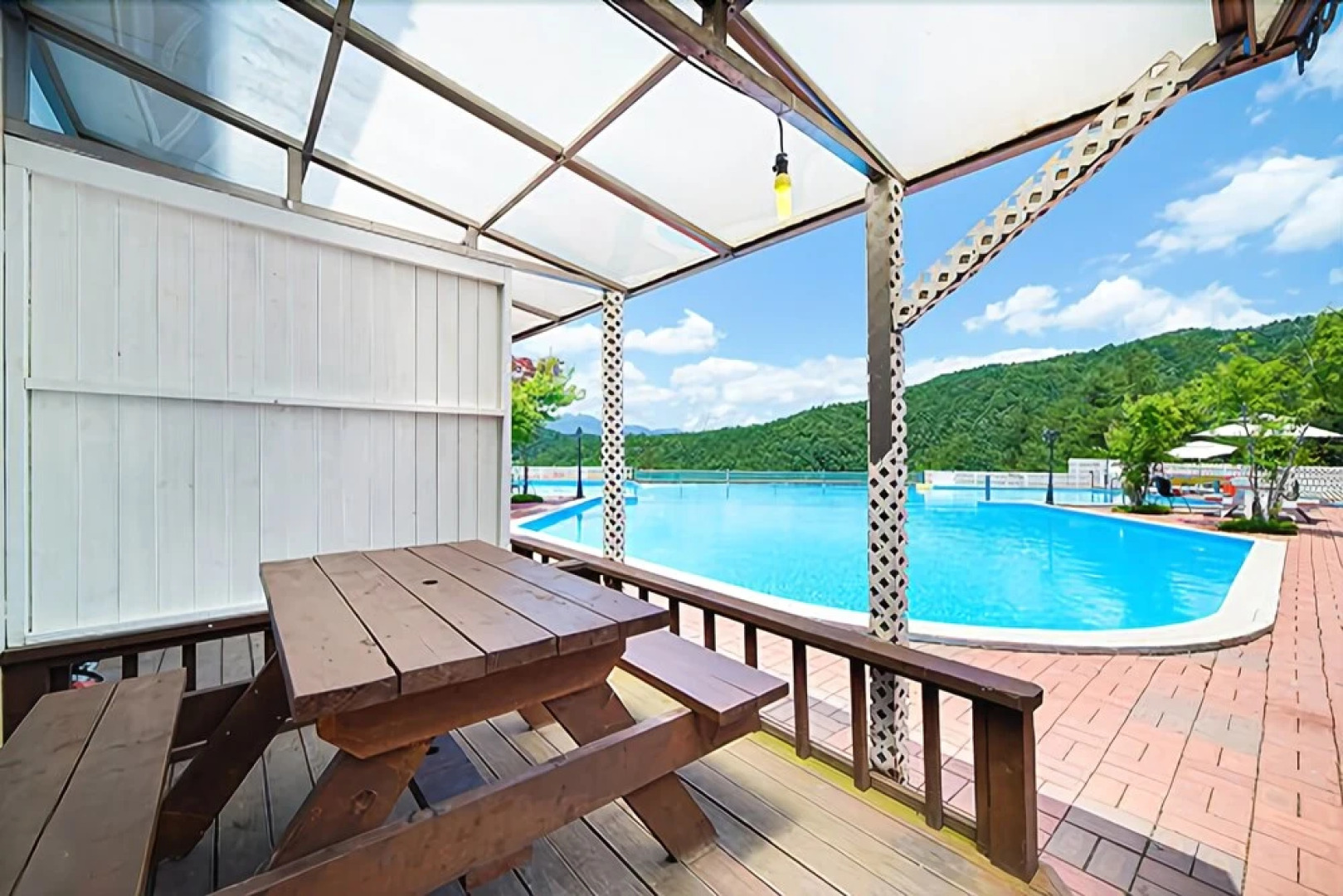 Yangyang Hillstar Pension