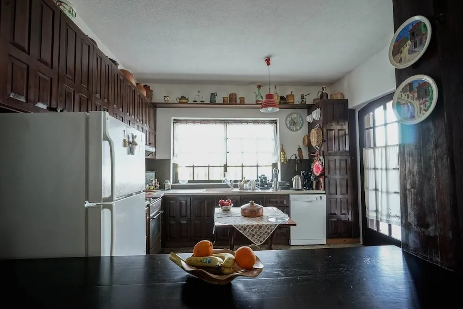 Sonia Rustic Mansion - 5bd 30 Sec Walk T