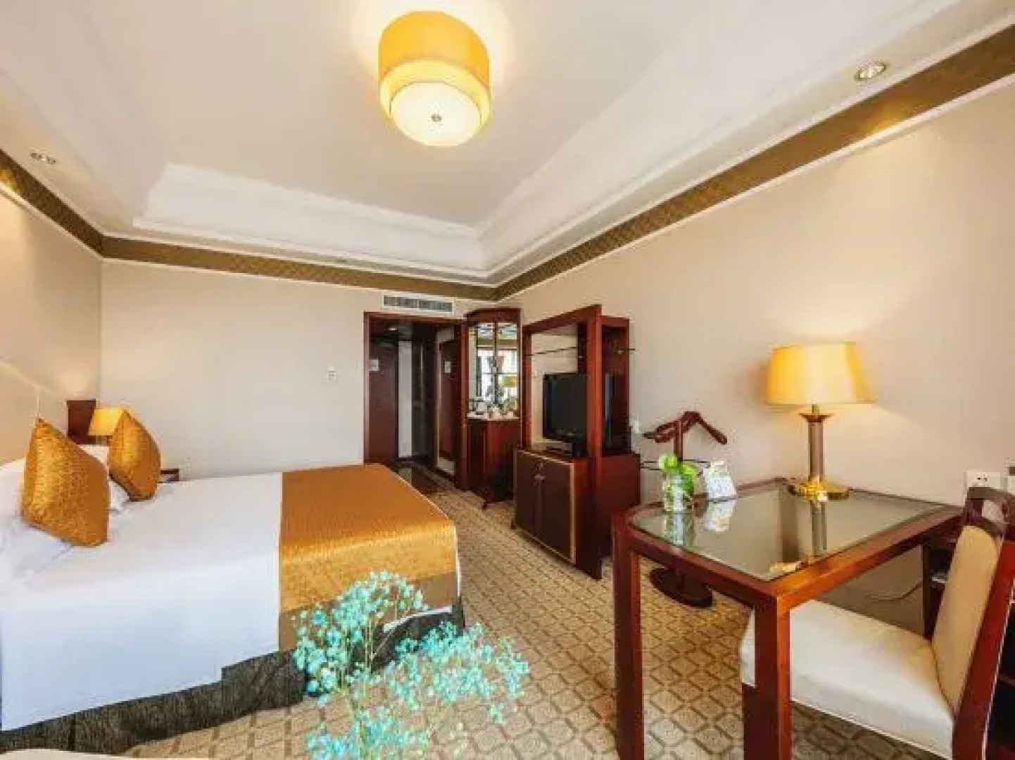 Shaoxing International Hotel