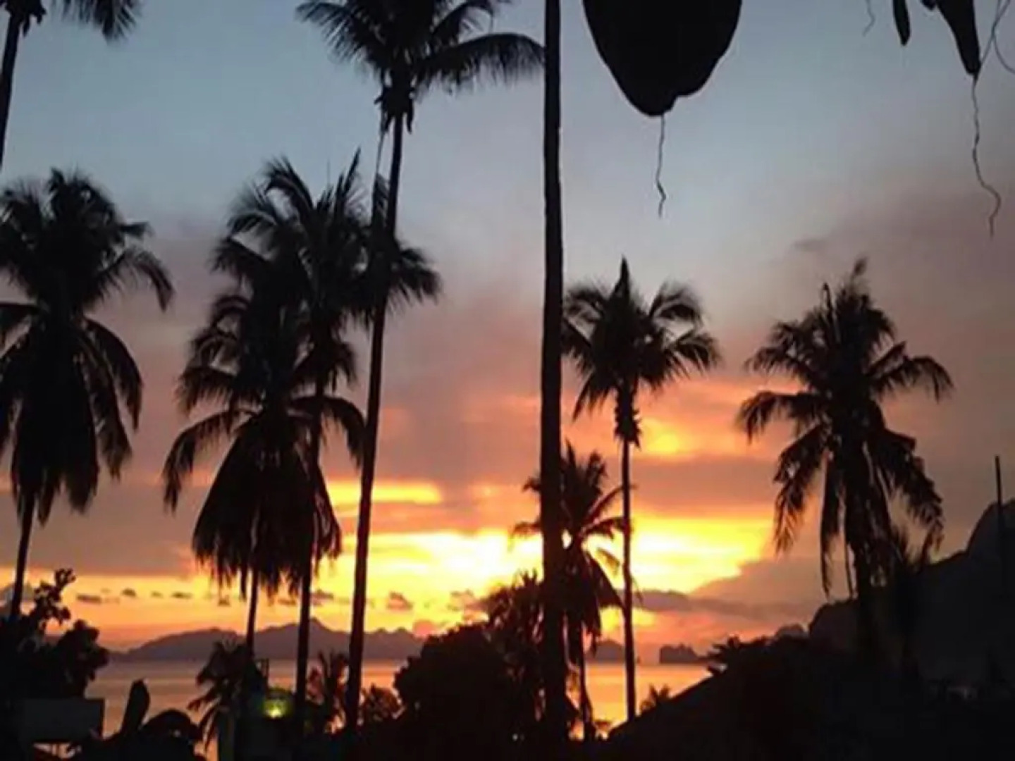 Blue Mango Rooms & Villas