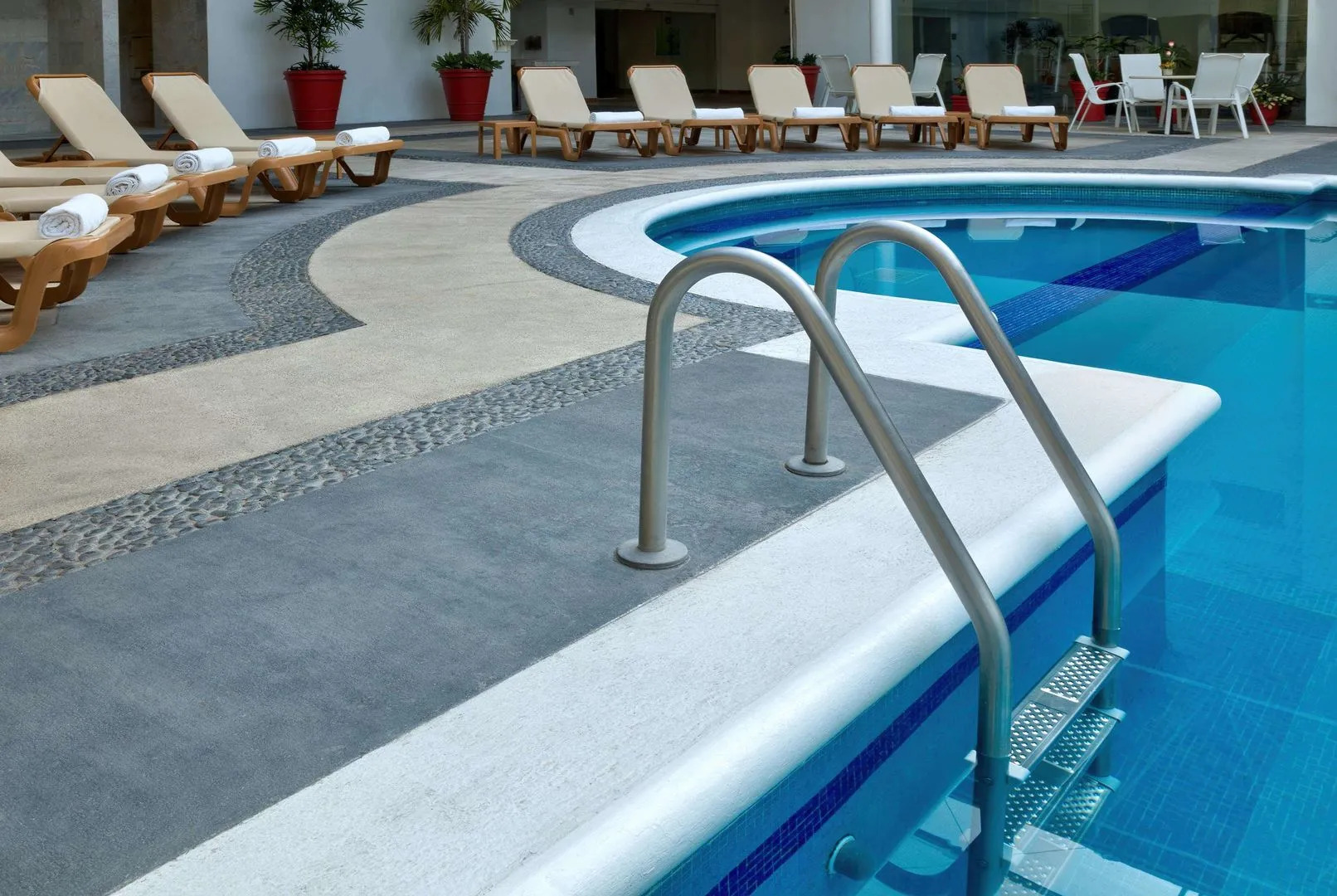 Galería Plaza Veracruz by Brisas