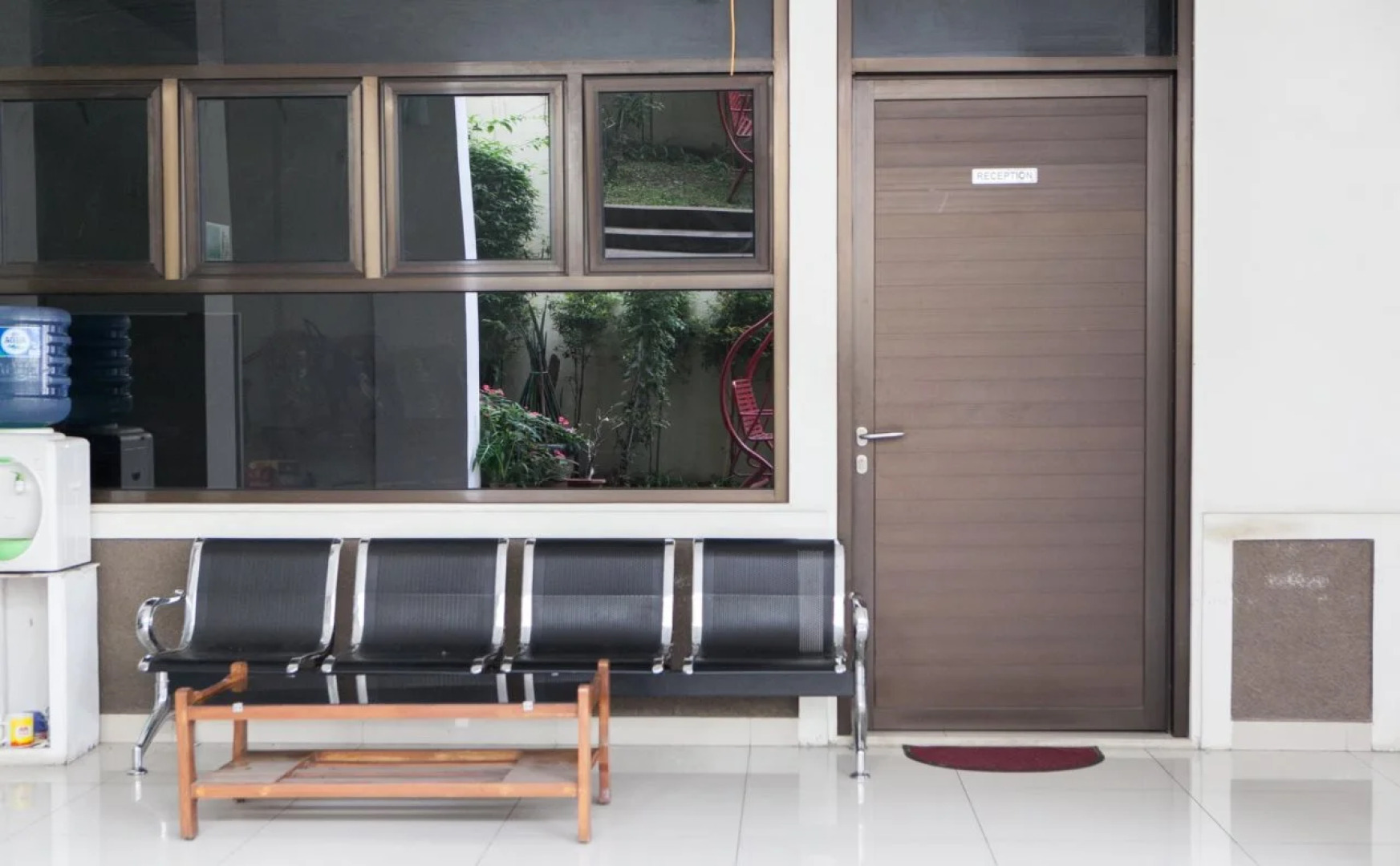 Saloka Guest House by ZUZU