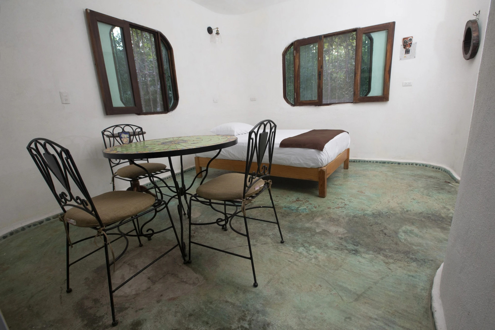 Jolie Jungle Eco Hotel