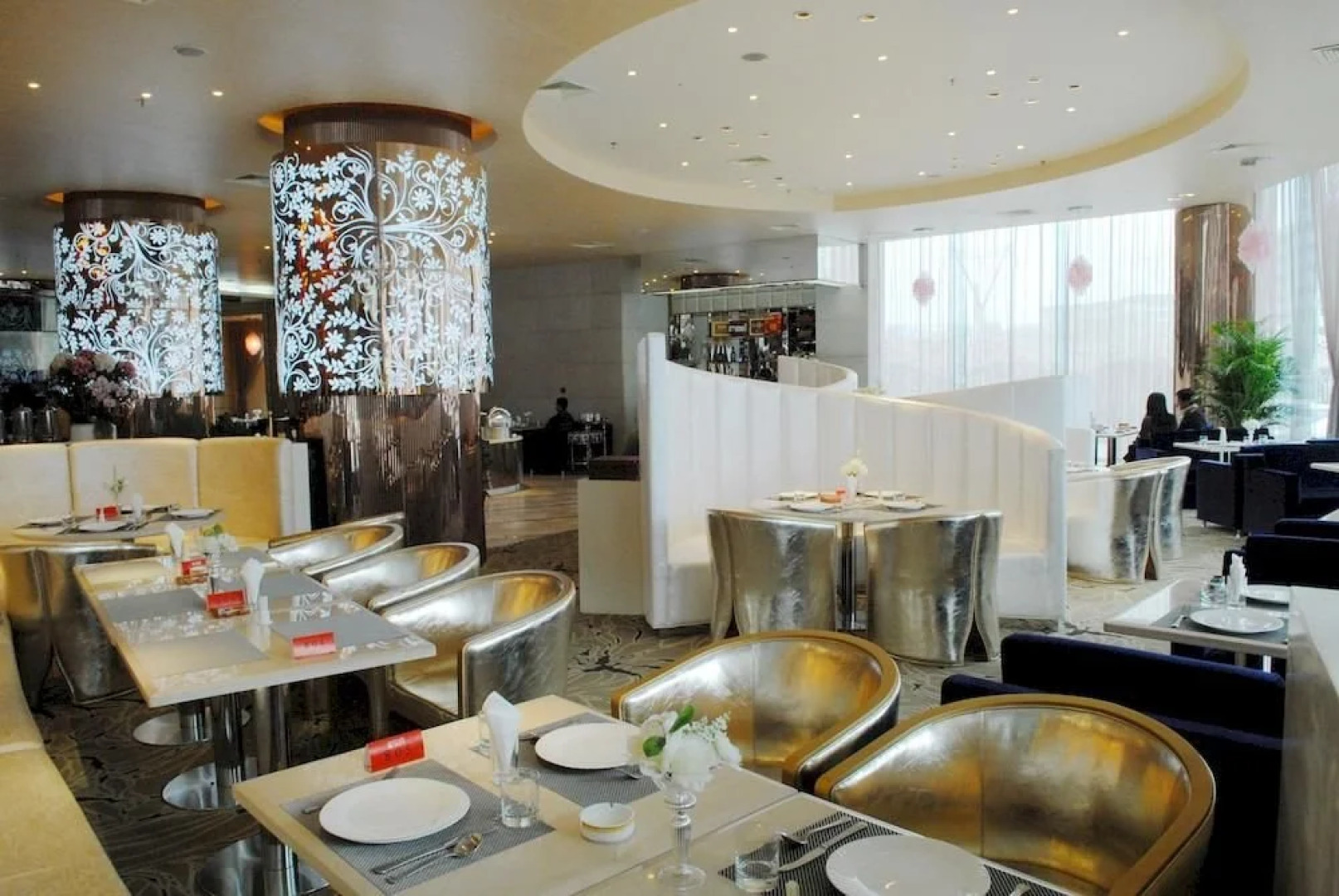 Zhengzhou Weilai Conifer Hotel