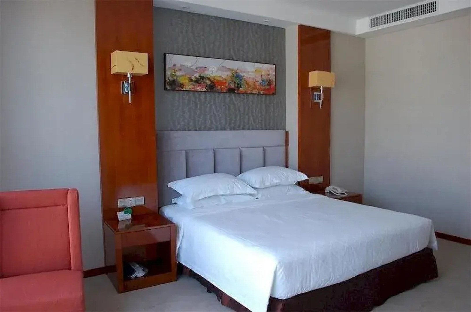 Peninsula Hotel Yichang