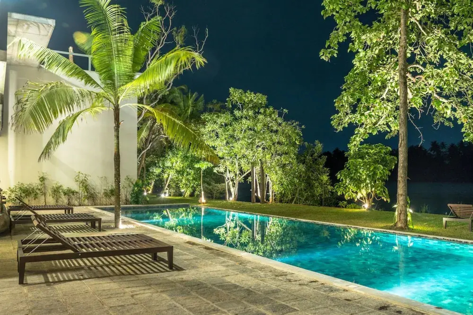 Capital O 385 Rimakvin River Edge Resort & Banquet