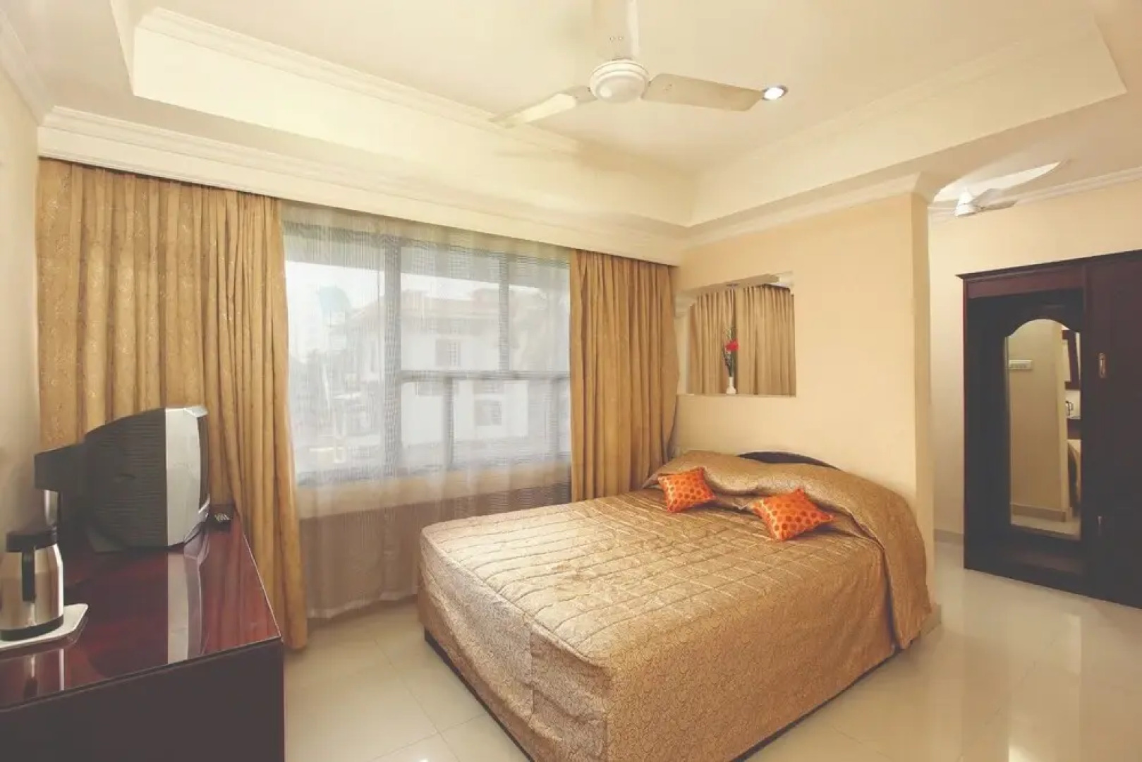 Hotel Indraprastha Kayamkulam