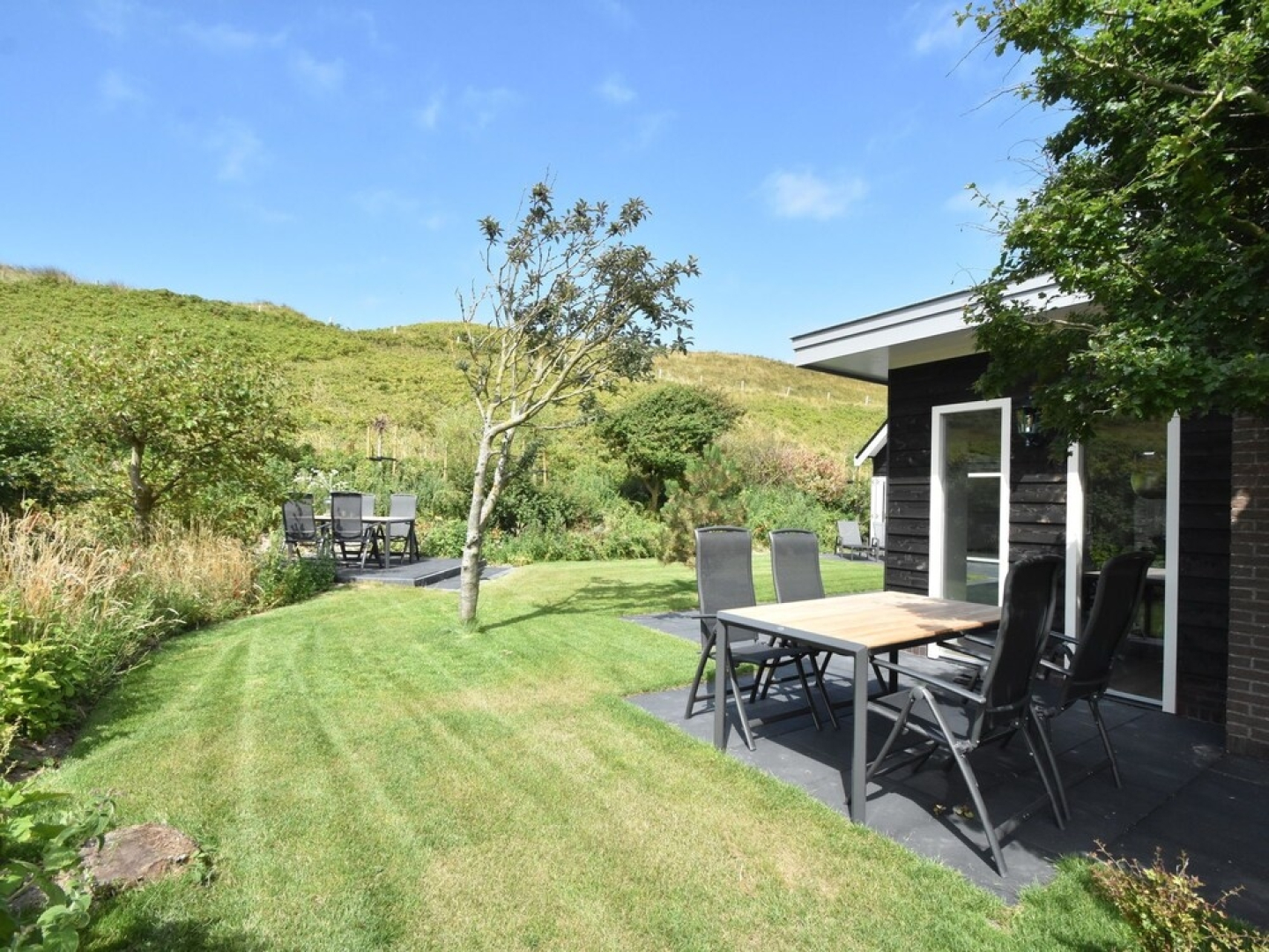 Lavish Villa in Julianadorp aan zee With Sauna