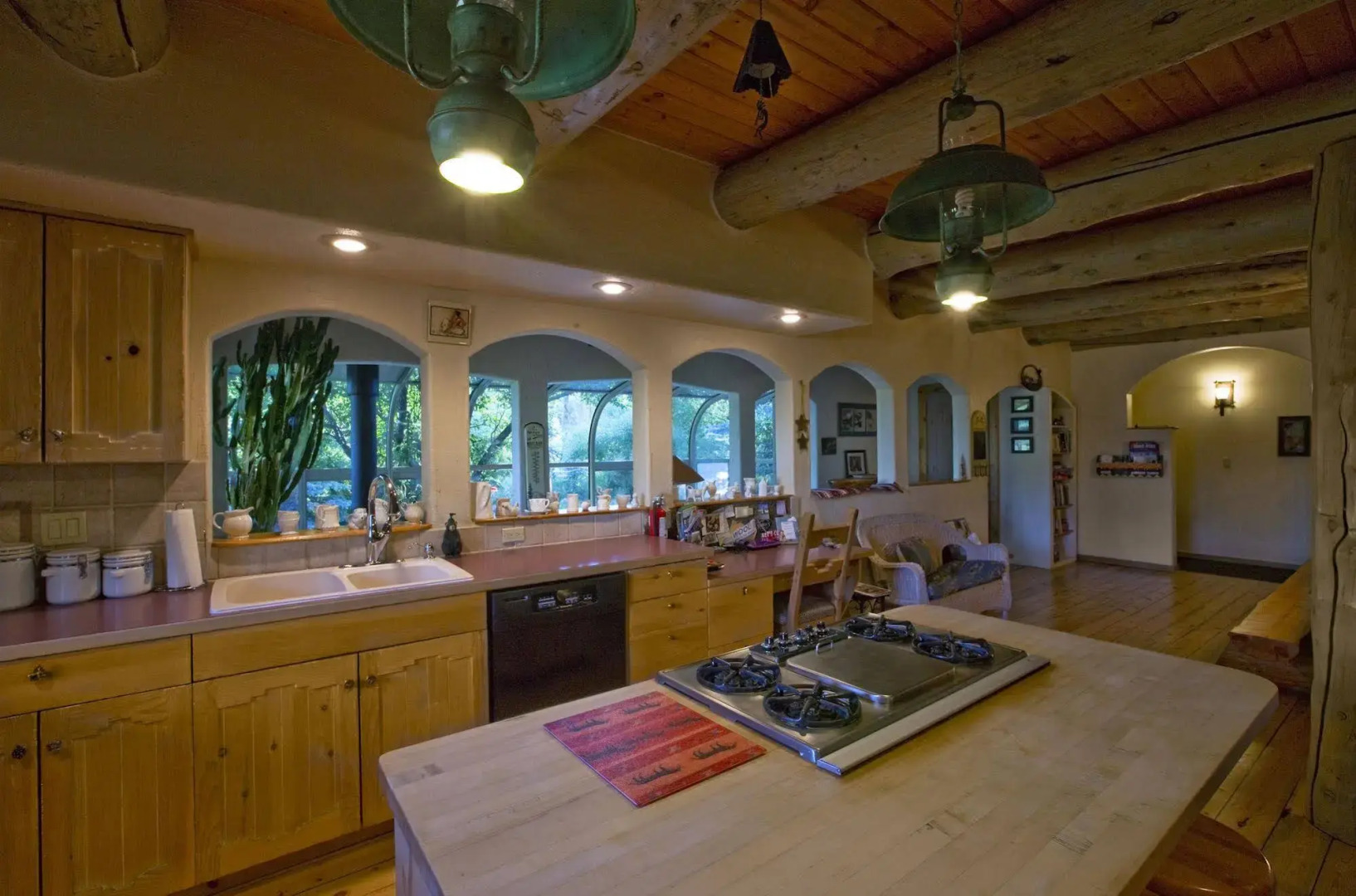 Mariposa Lodge Bed and Breakfast