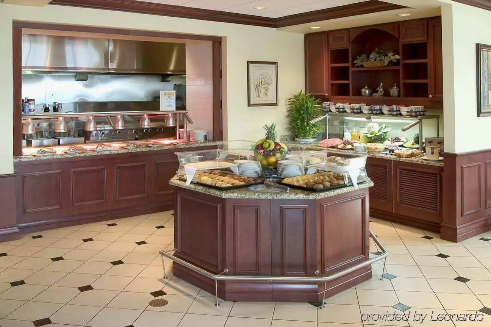 Hilton Garden Inn Montreal Airport