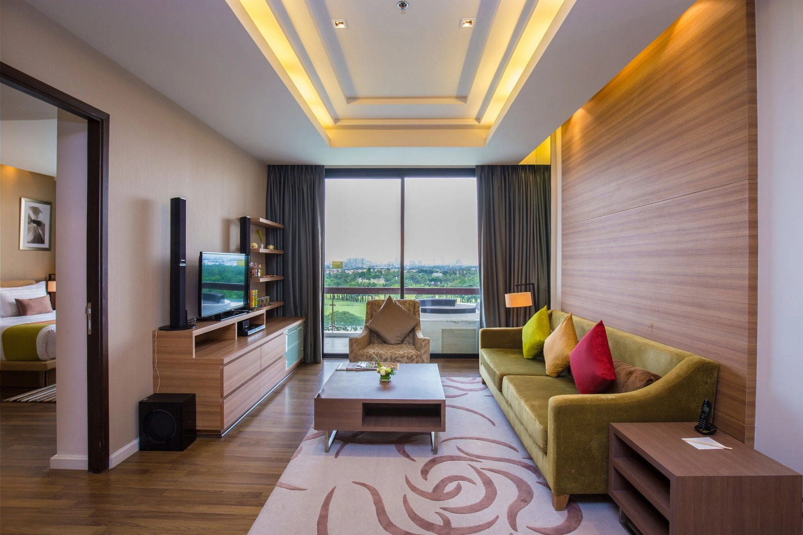Summit Windmill Golf Suite Hotel @Suvarnabhumi