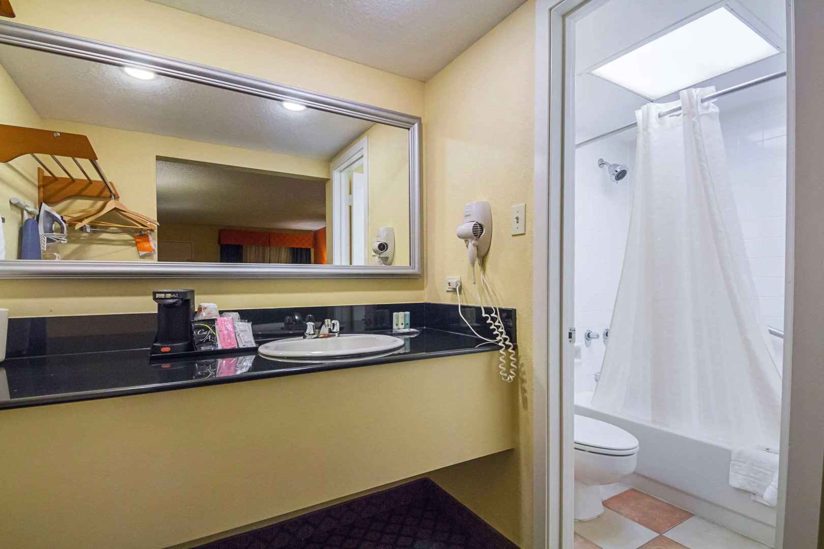 Studio 6 Suites North Richland Hills, TX