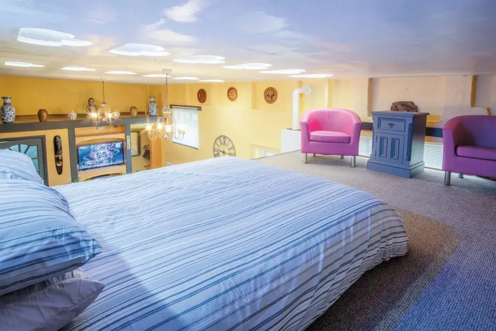 Clouds - 1 Bedroom Holiday Home - Milford Haven