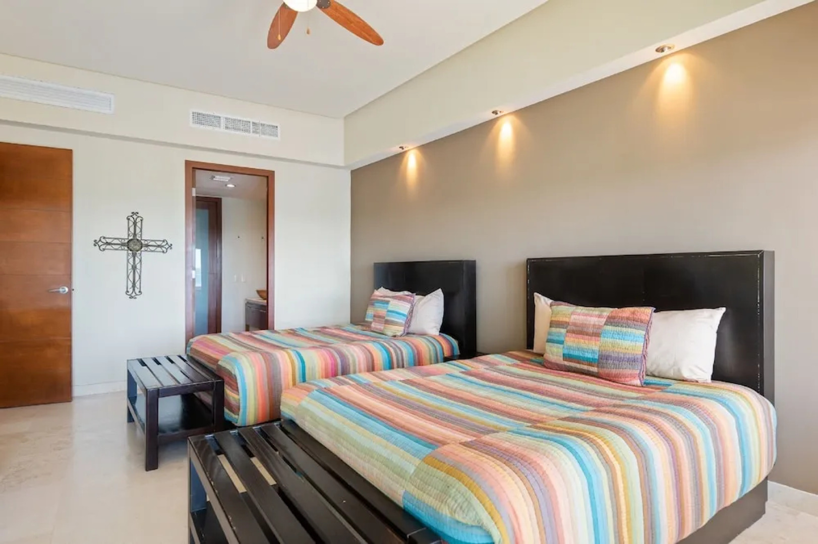 Encanto Living 0302 -1BR by Kivoya