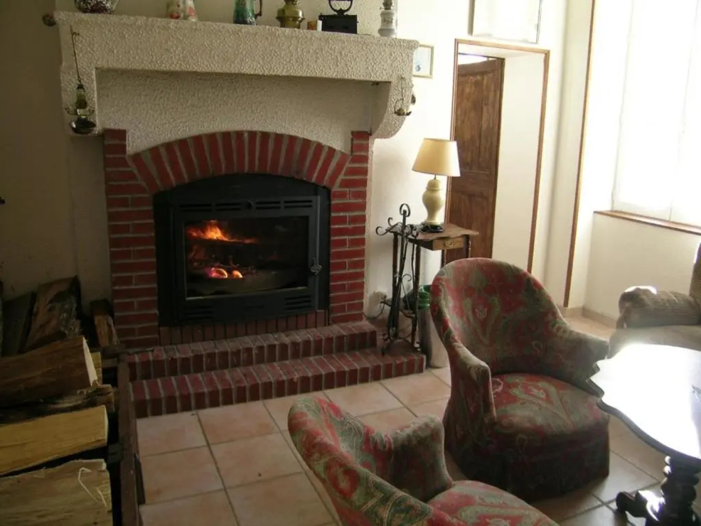 Gîte Dompierre-sur-Besbre, 4 pièces, 6 personnes - FR-1-489-112