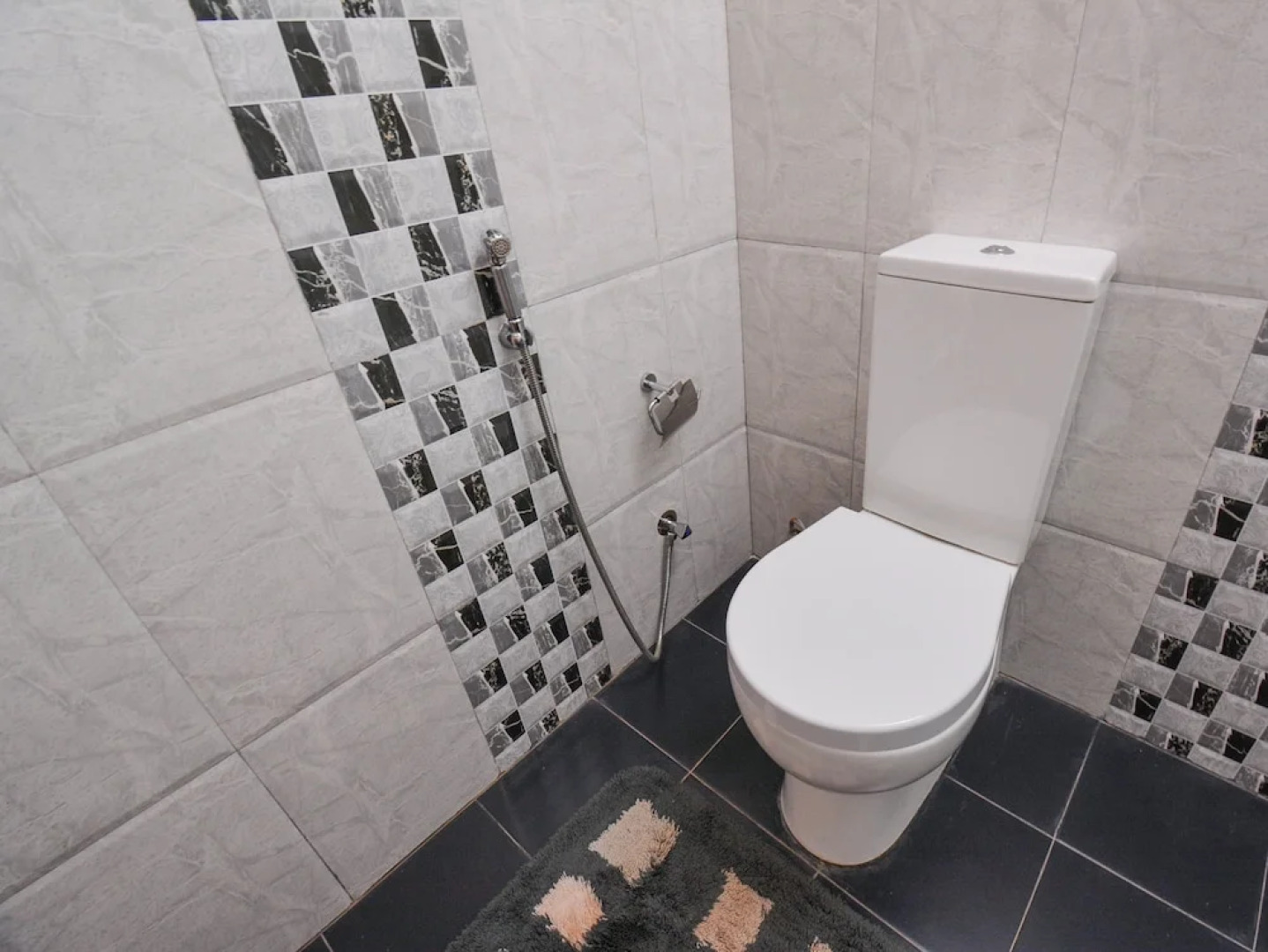 Yoho Velapura River Garden