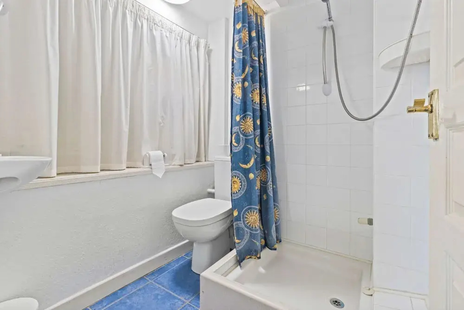 The Coastal Crab - Family-friendly Three-bed Beach House in Pevensey