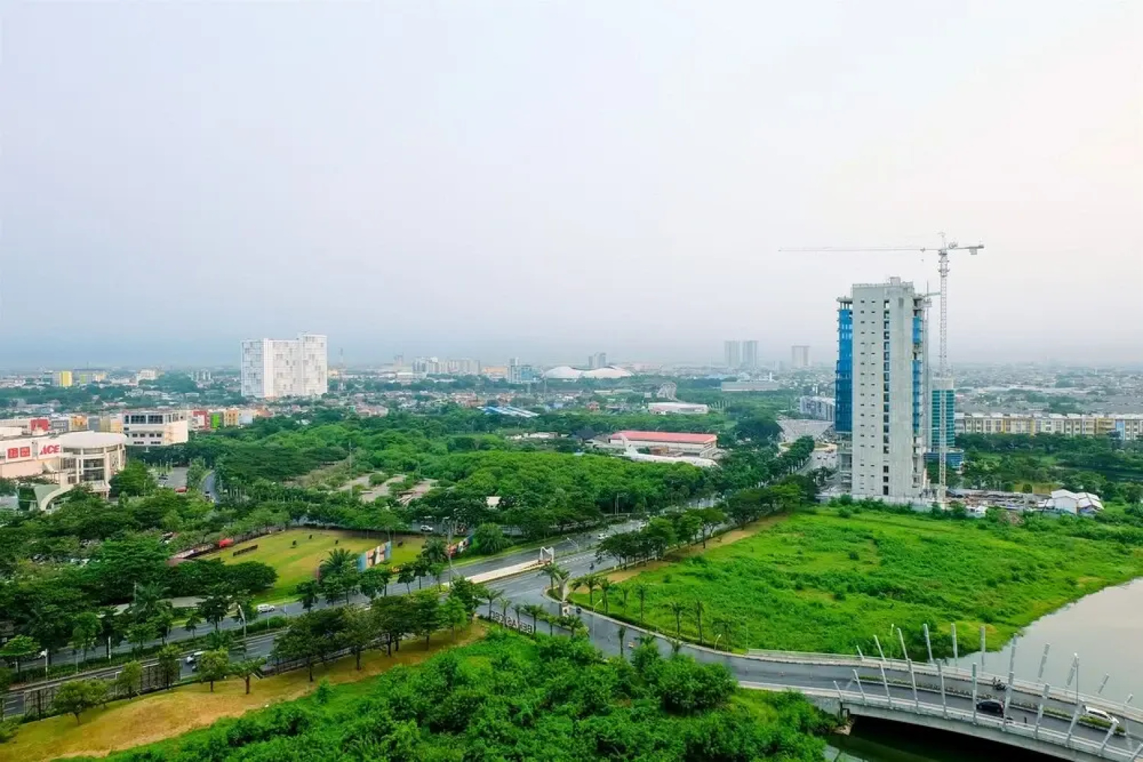 Stylish Studio The Springlake Summarecon Bekasi Apartment