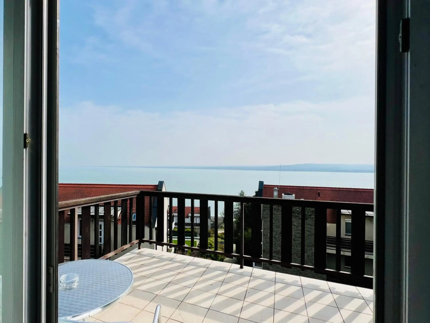 Echo Residence All Suite Hotel