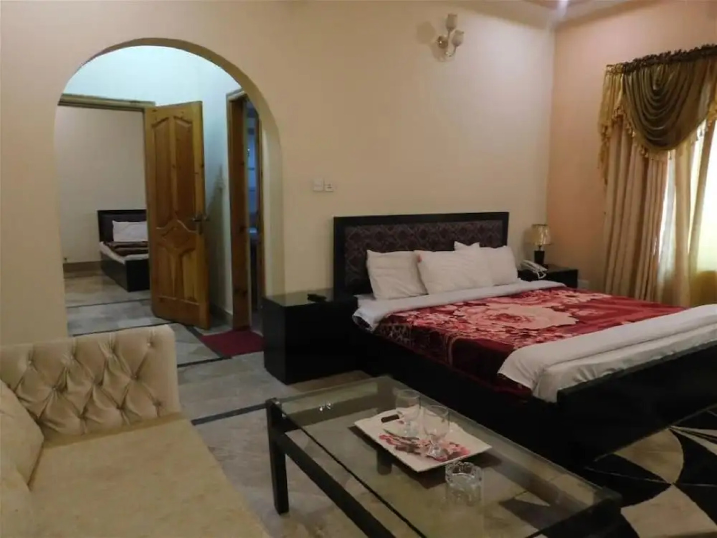 Royal Emirates Residence