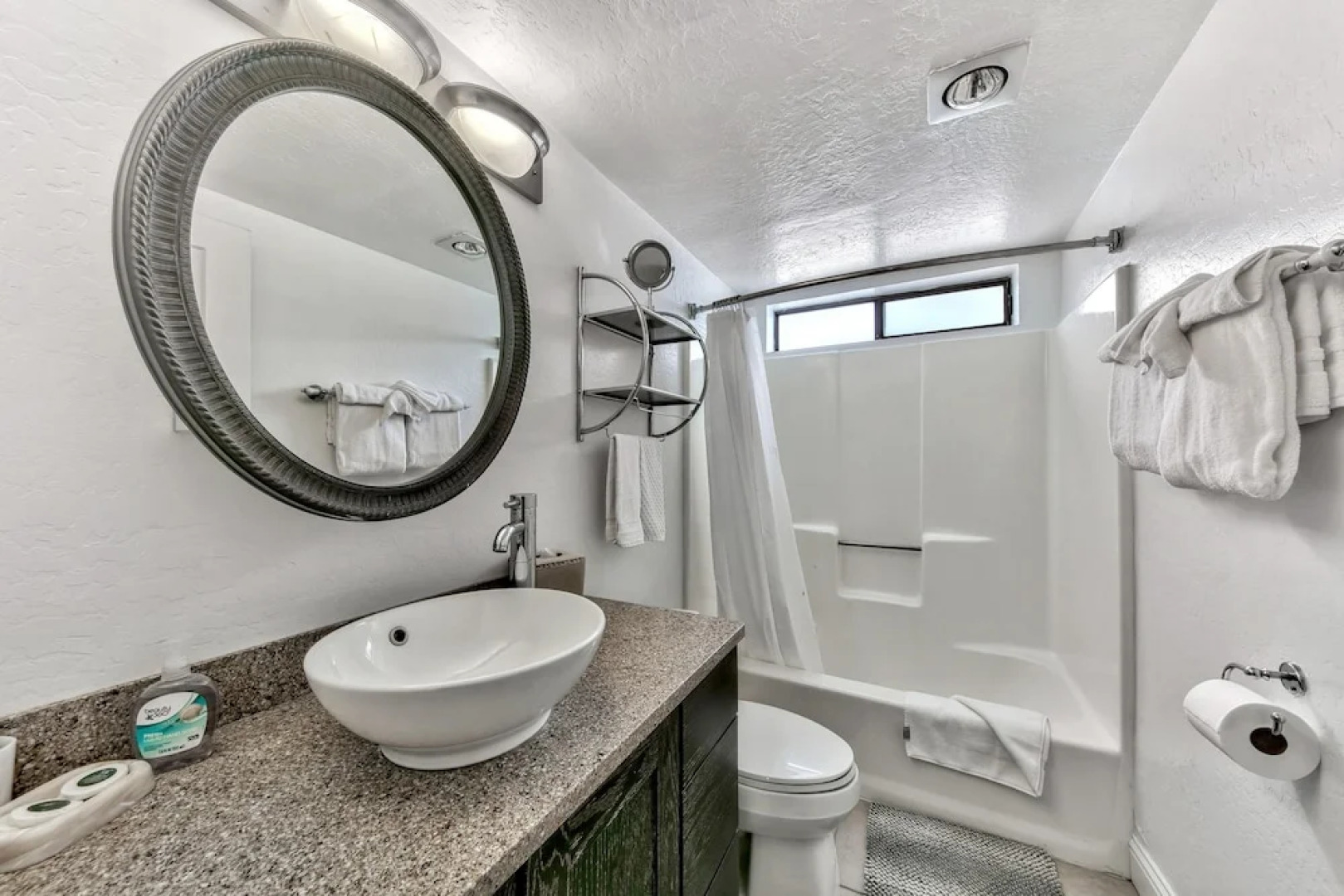 Mv17 Amazing Lake View & Spacious 2 Bedroom Ski Cabin With Hot Tub