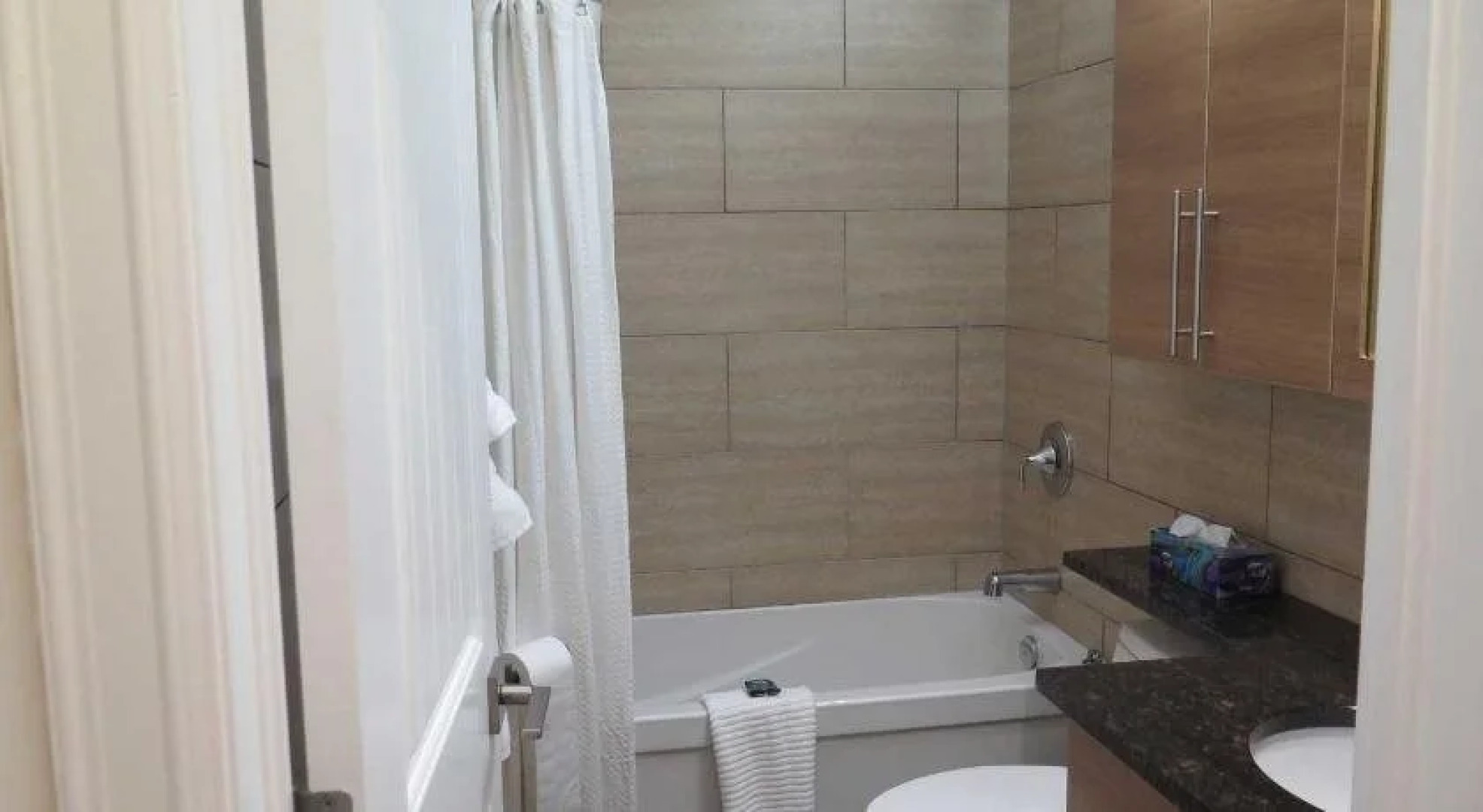 Western Hotel & Executive Suites