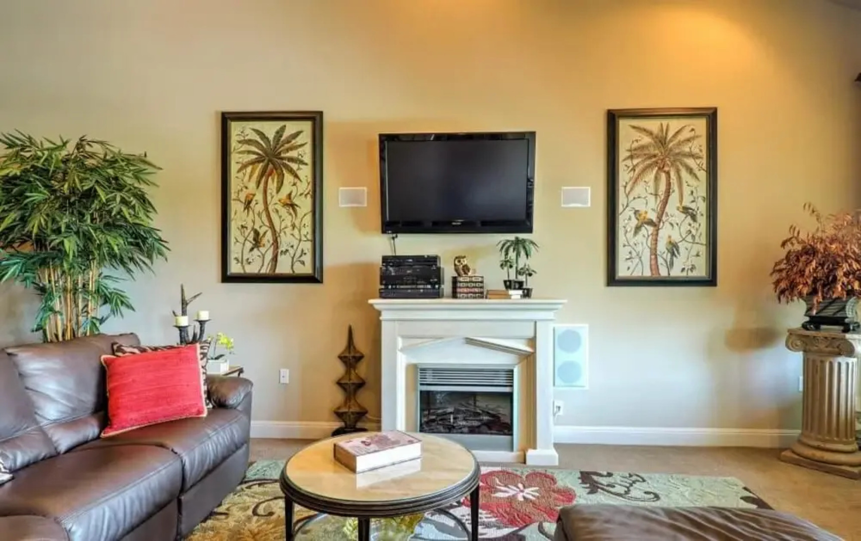 THE Living Local Lakeway Cove on Lake Travis