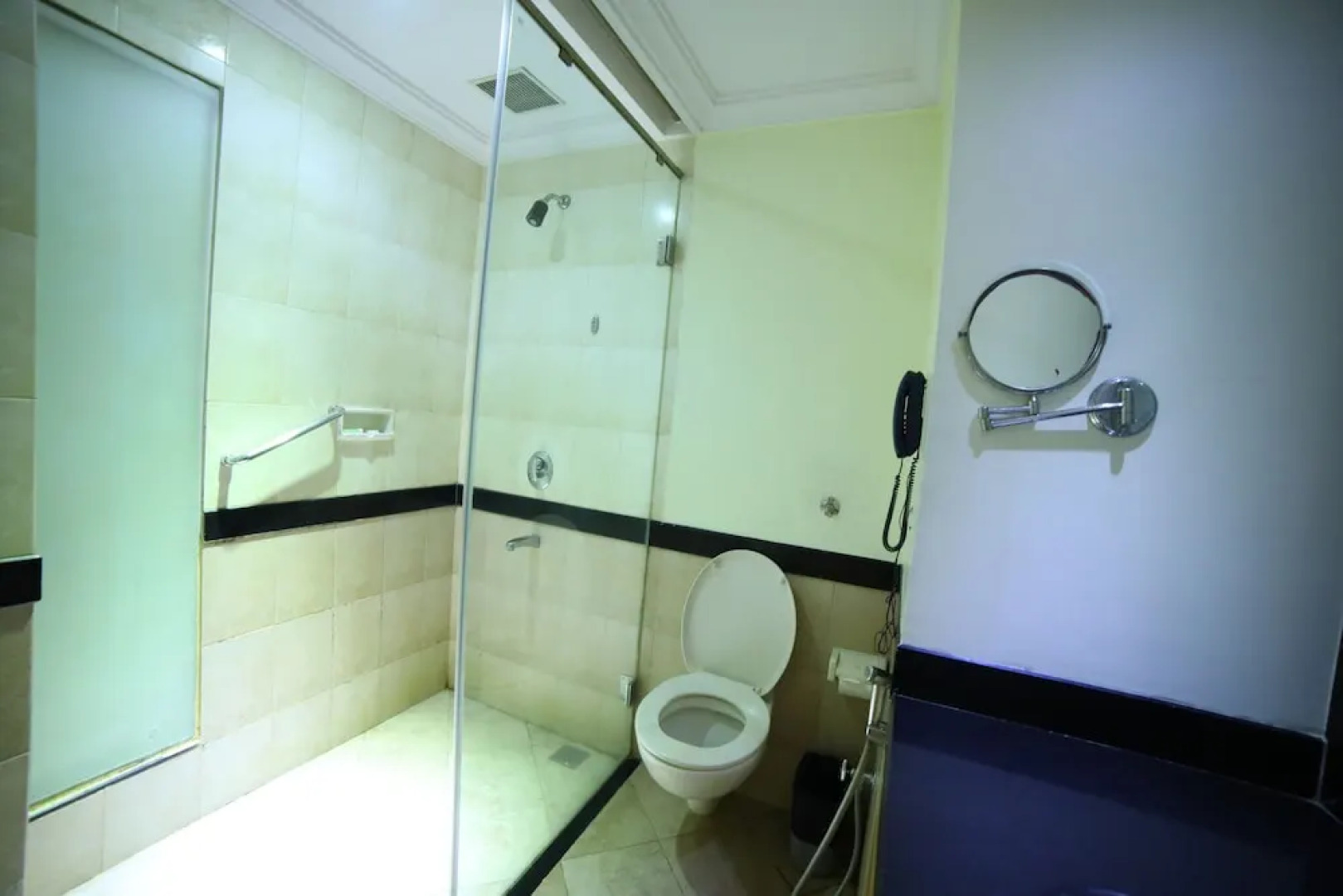 Hotel Marg Krishnaaya