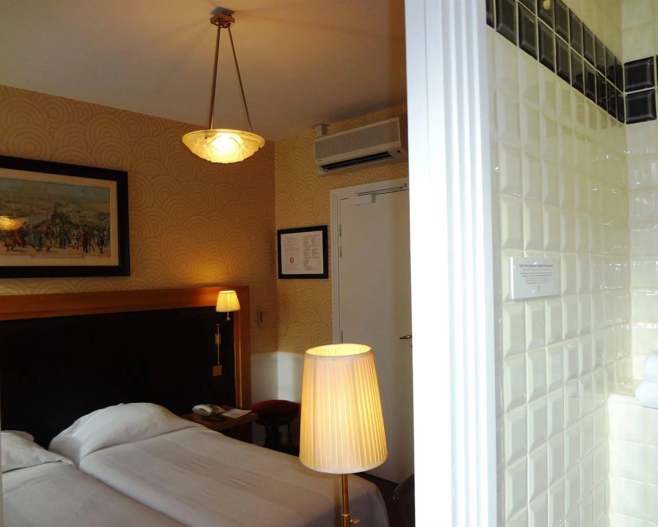 Hotel Le Cercle Tour Eiffel