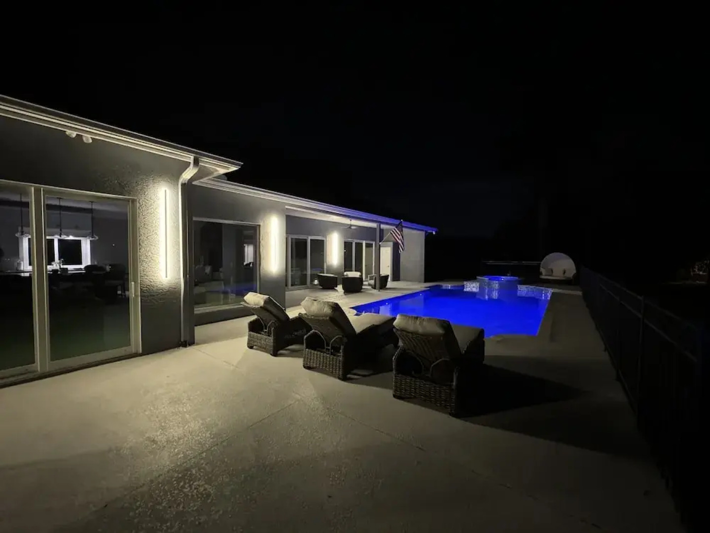 Fall In Naples - Game Room Pvt Pool Hot Tub Impeccable Decor 3 Bedroom Home