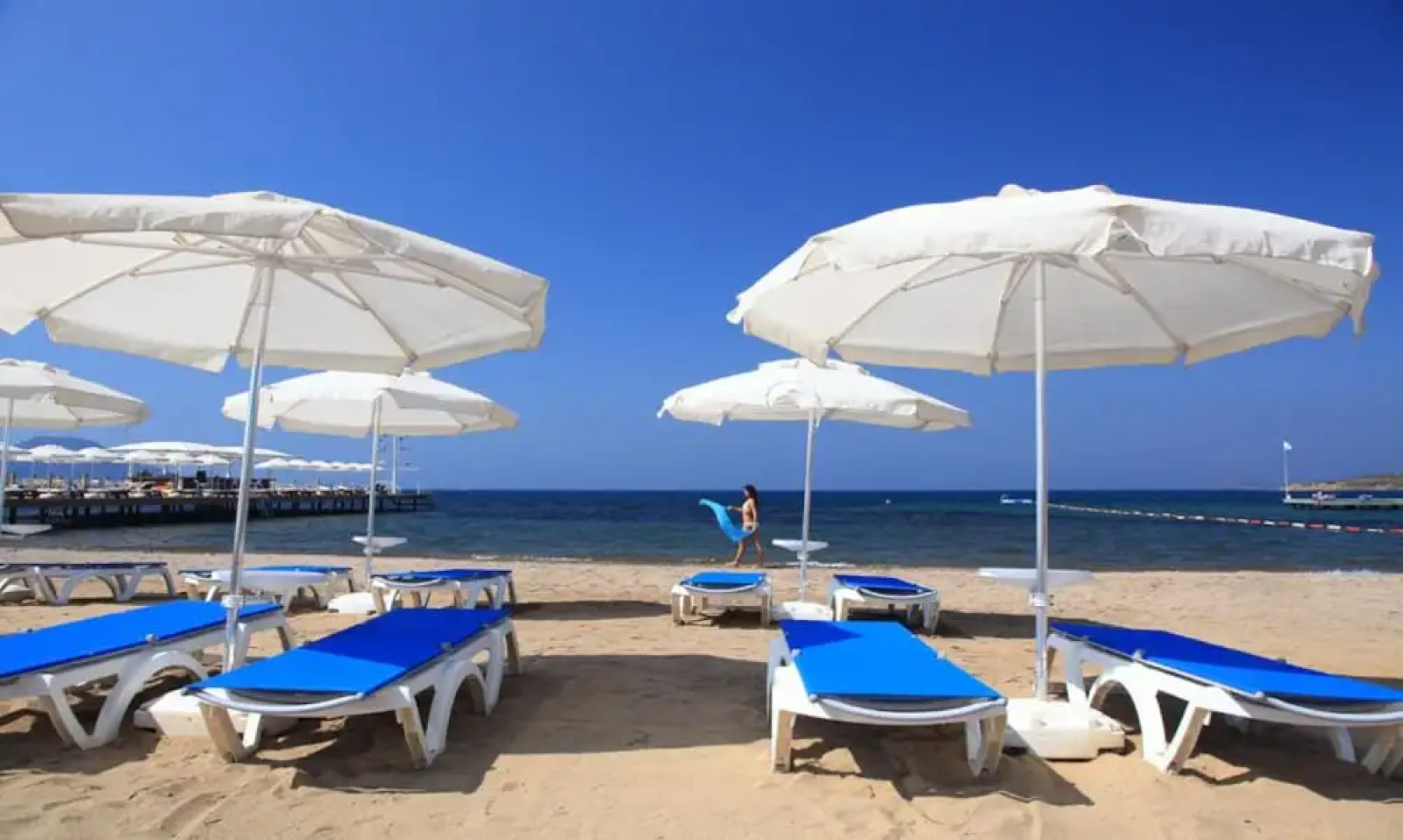 La Local Suites & Spa