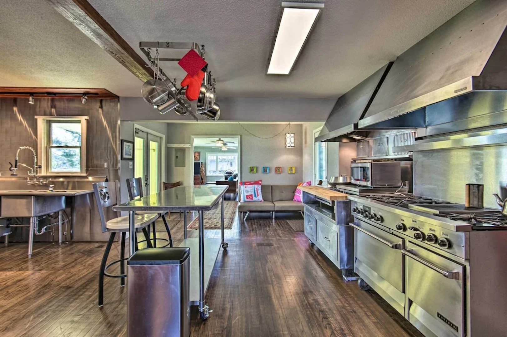 Riverfront New Bern House: Gourmet Kitchen & View!