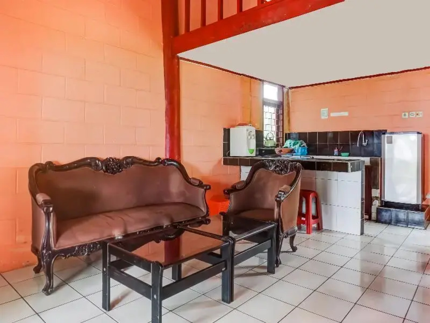 OYO 91218 Villa Karang Sono