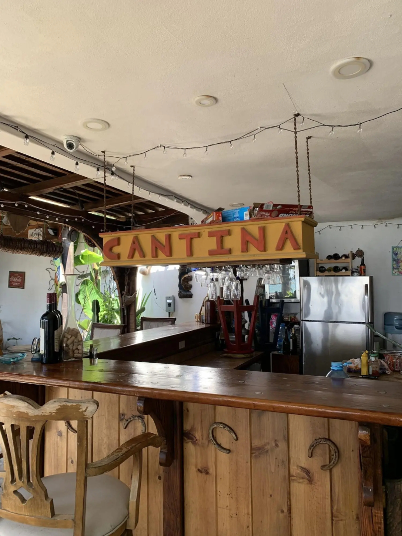 Casa Playa Baja