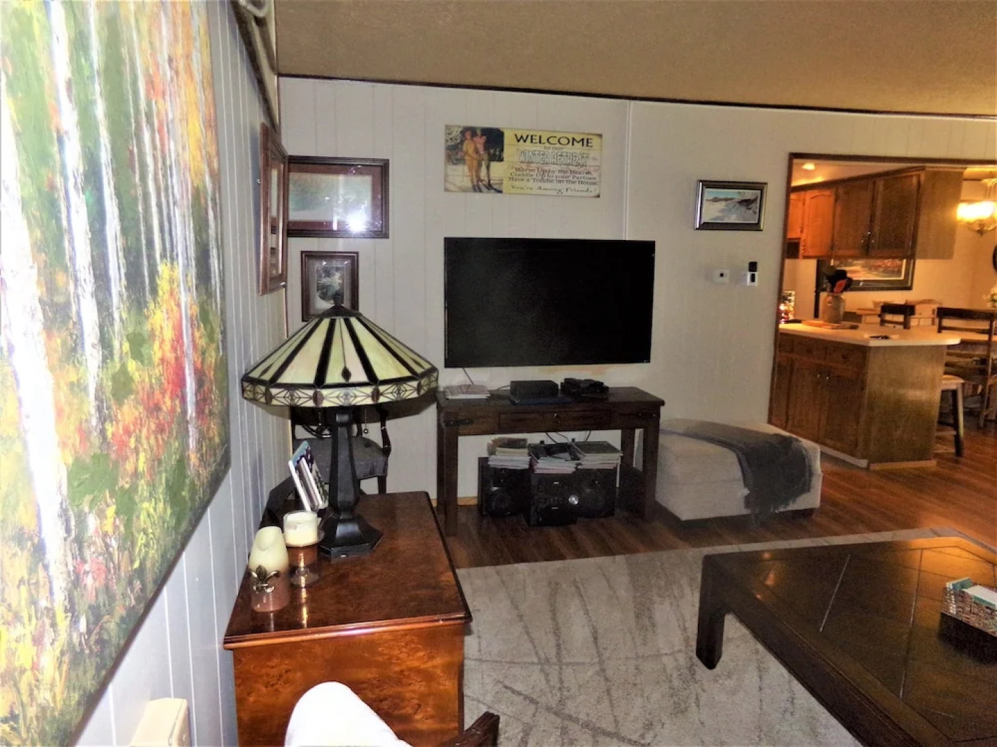 Lake Cliffe 1 Bed 1 Bath Views