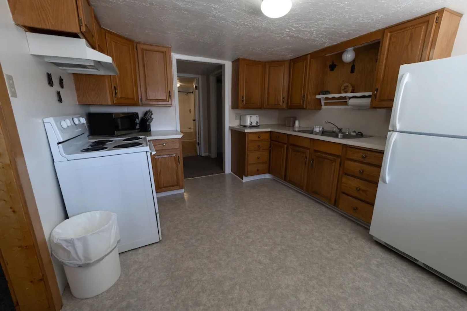 Austin's Chuckwagon Lodge