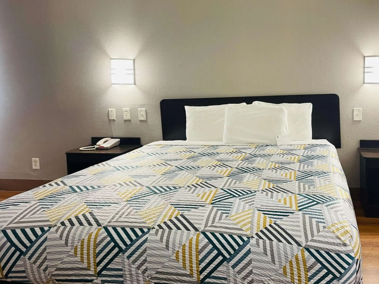 Travelodge by Wyndham Silver Spring