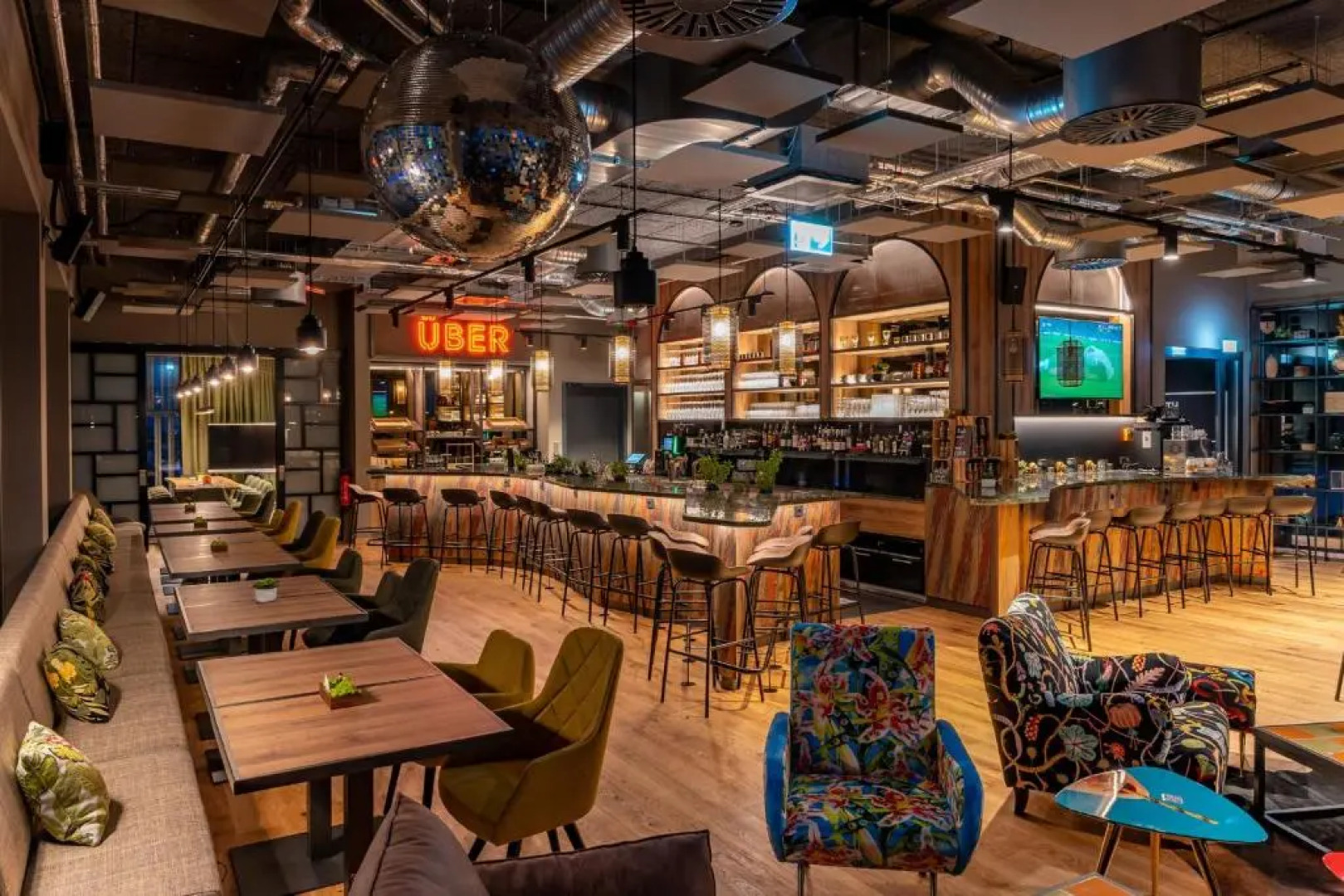 Me and All Hotel ulm, by Hyatt