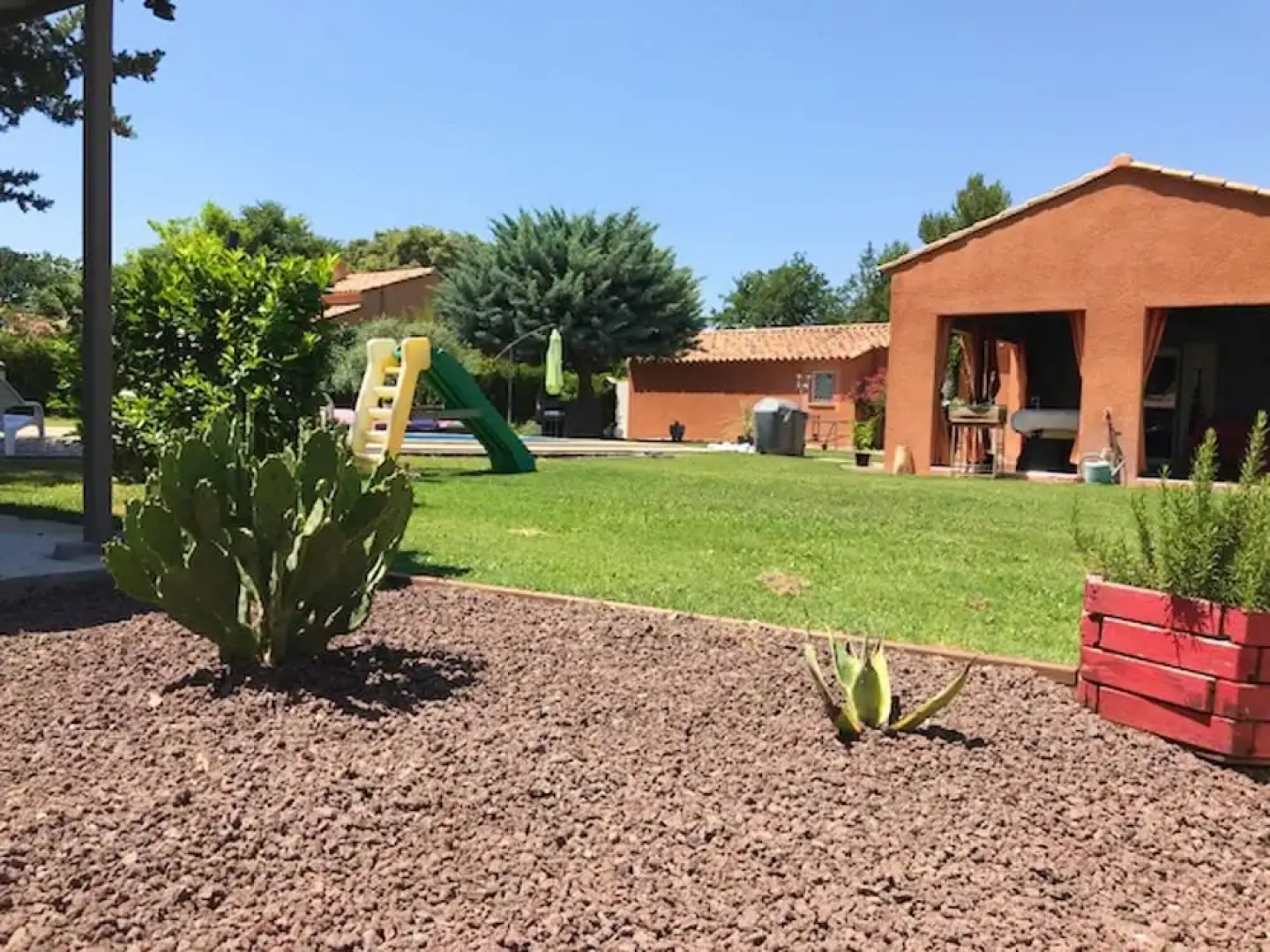 Villa With 3 Bedrooms in Mazan, With Private Pool, Enclosed Garden and