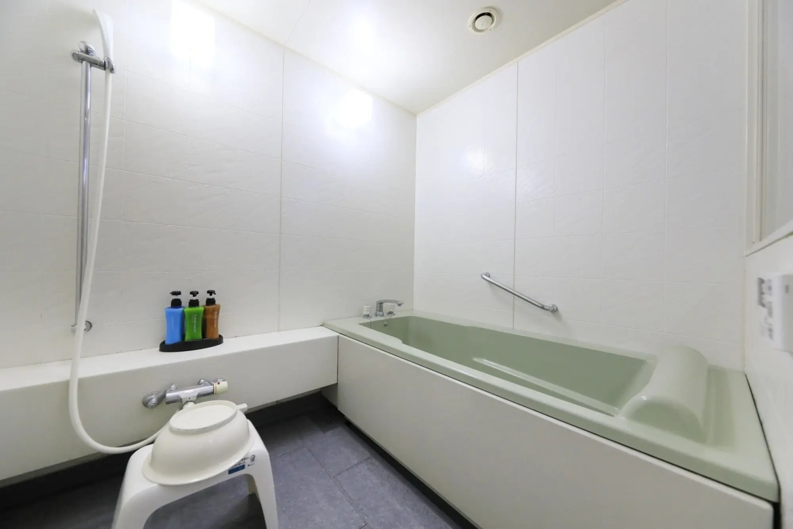 Kamogawa Grand Tower