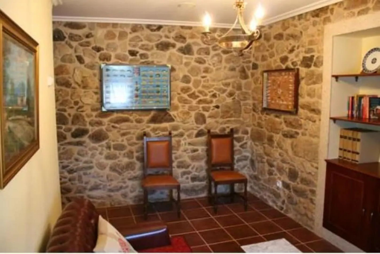 A Estrada 100126 6 Bedroom Holiday home By Mo Rentals