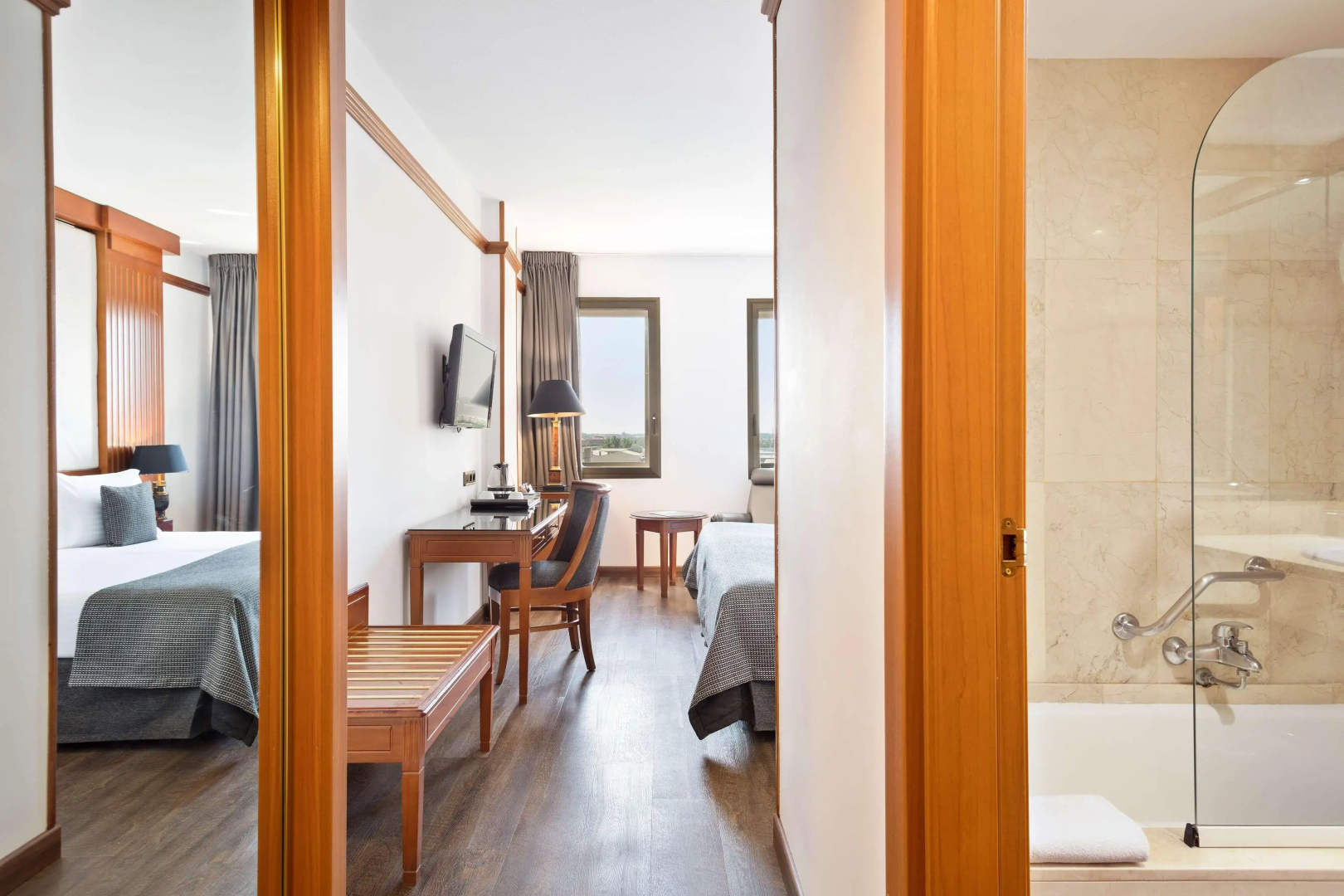 Best Western Premier CMC Girona