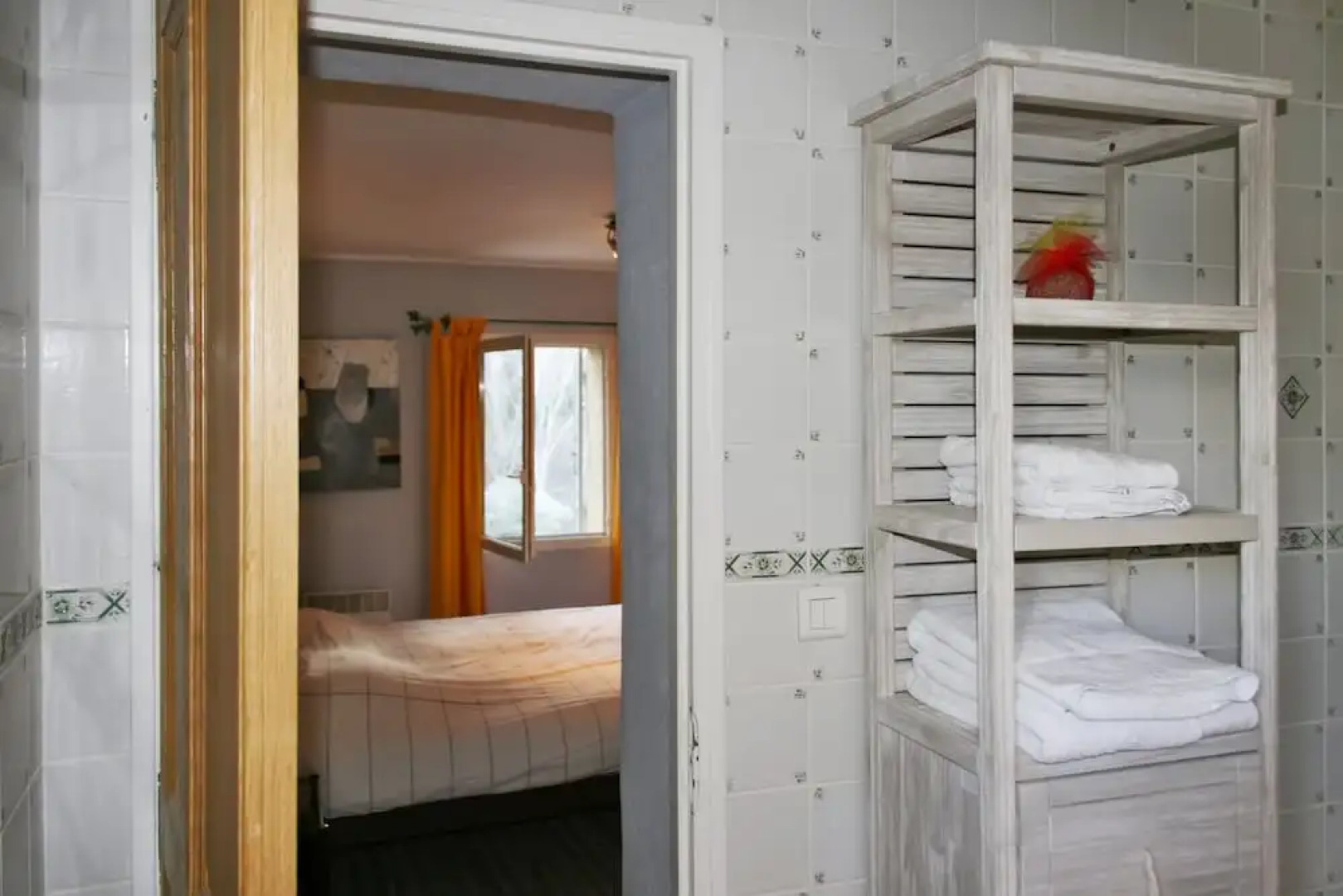 Villa With 4 Bedrooms in Mollans-sur-ouvèze, With Wonderful Mountain V