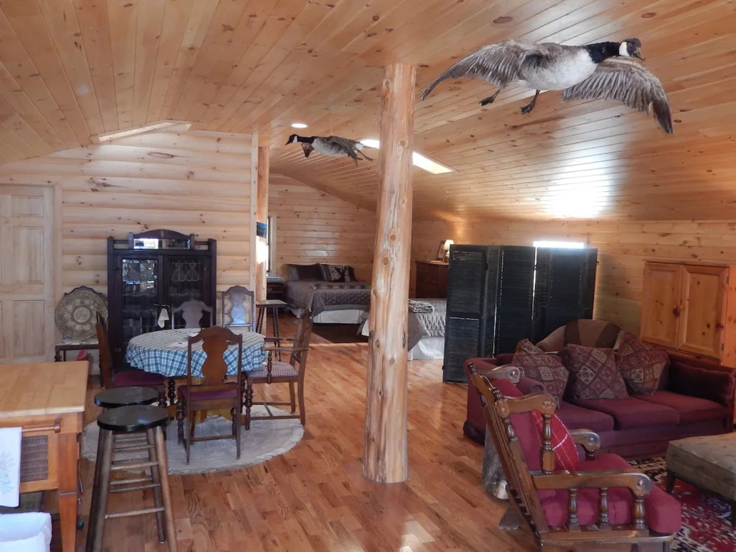 Kiwassa Lake Bed & Breakfast