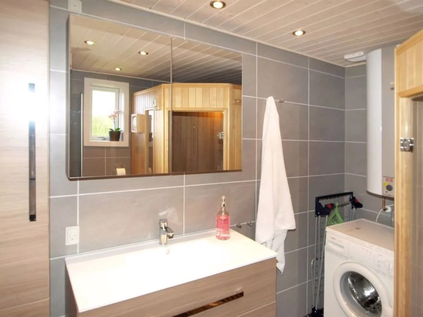 "Lone" - 800m from the sea in Bornholm