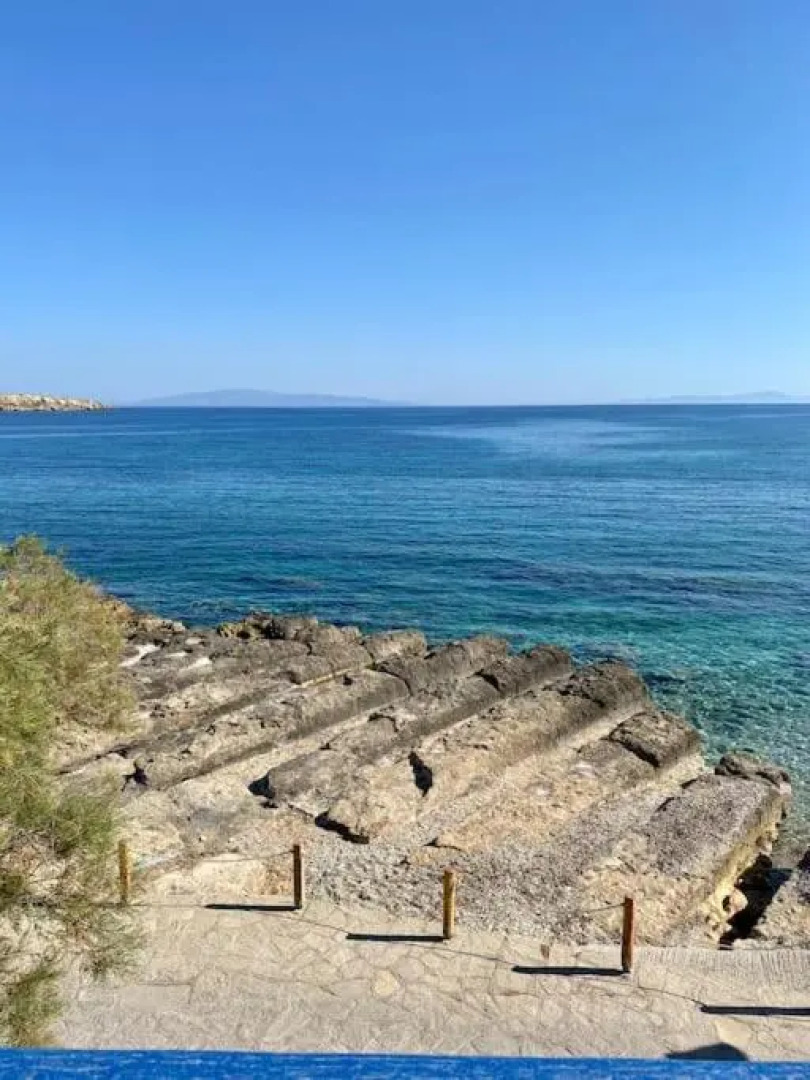 Cavos Studio by the sea (North)